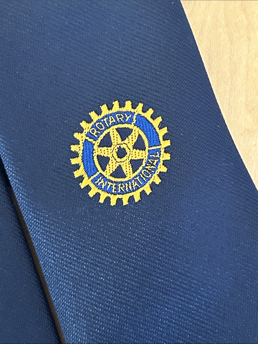 Rotary International Men’s Neck Tie Navy with Gold Embroidered Logo Vintage EUC